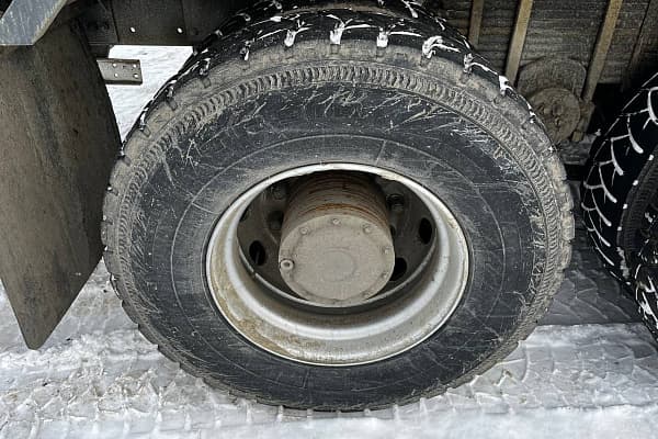 J6 8x4 Самосвал