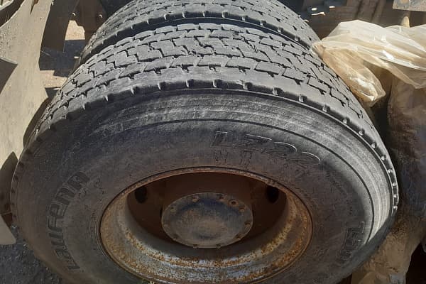 SX* 6x4 Седельный тягач