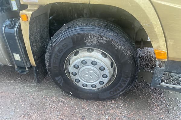 SX* 6x4 Седельный тягач