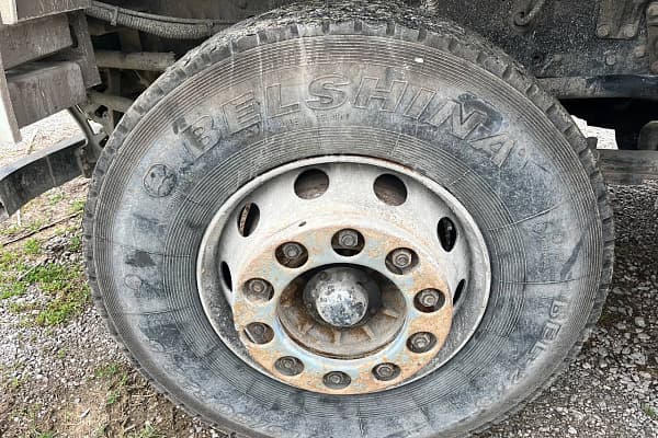 J6 8x4 Самосвал
