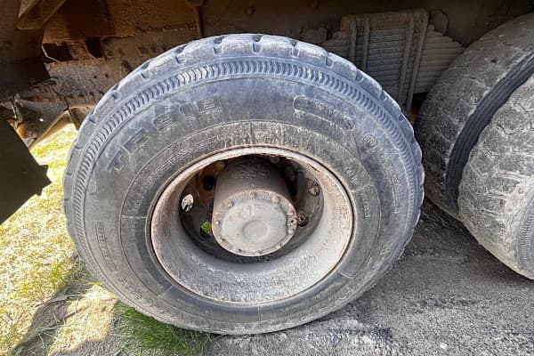 SX* 8x4 Самосвал