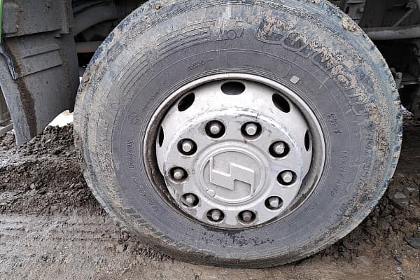SX* 8x4 Самосвал