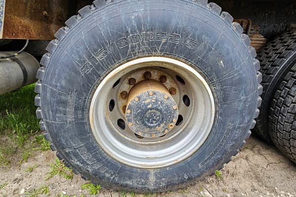 SX* 8x4 Самосвал