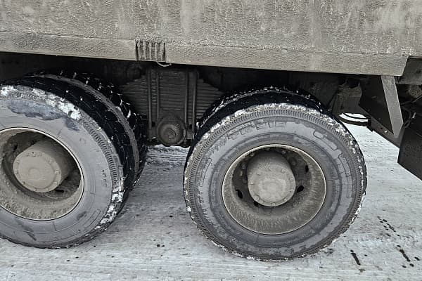 SX* 8x4 Самосвал