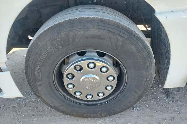C7H 4x2 Седельный тягач