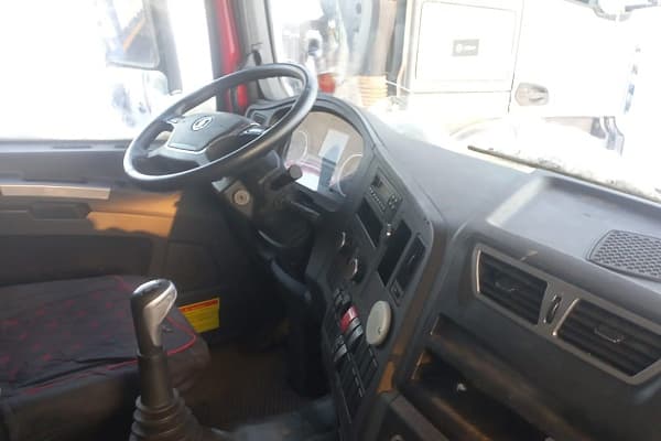 SX* 8x4 Самосвал