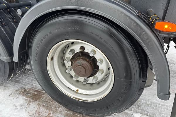 9595 Полуприцеп самосвальный