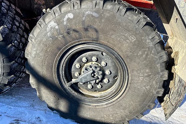 4671* на шасси КамАЗ 43118 6x6 Автотопливозаправщик