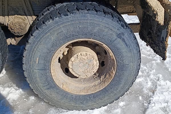 J6* 6x6 Самосвал