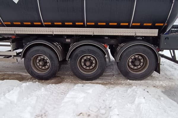9465* Полуприцеп цистерна