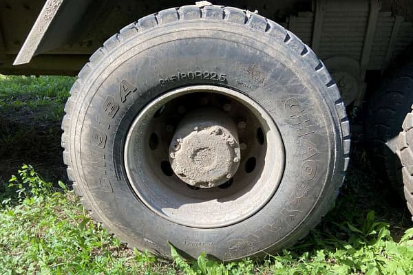 J6* 6x4 Самосвал