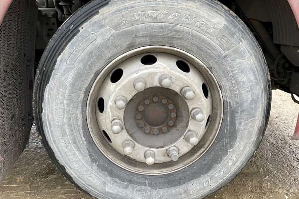 C7H 4x2 Седельный тягач