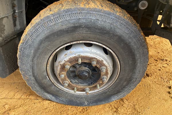 SX* 8x4 Самосвал