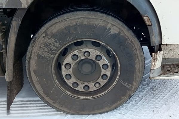 XF 4x2 Седельный тягач