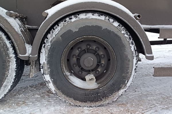 8579 Прицеп самосвальный